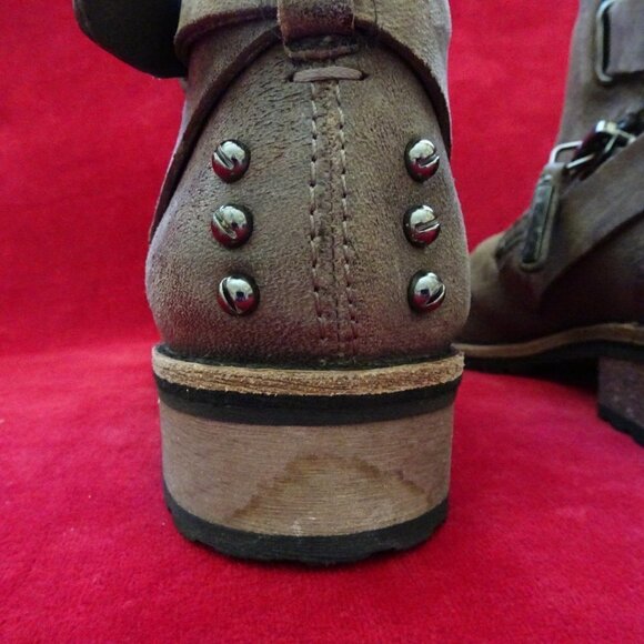 Dolce Vita Booties - Picture 5 of 9